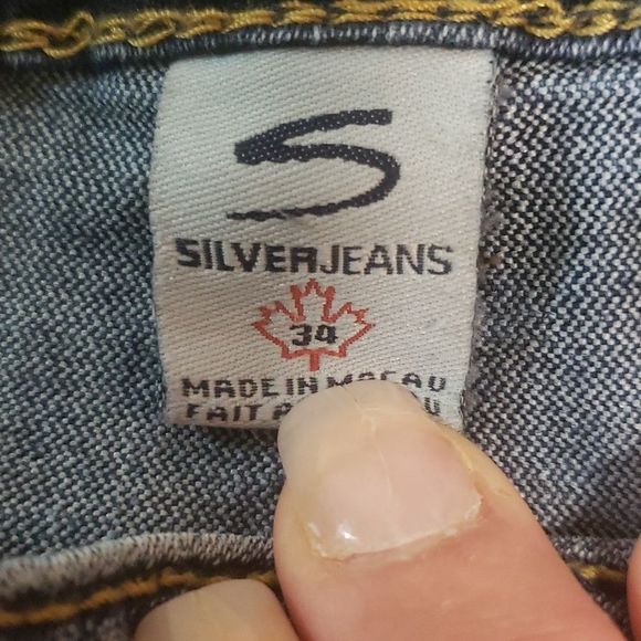 Silver brand Tuesday boot 👢 cut jeans - Picture 8 of 10